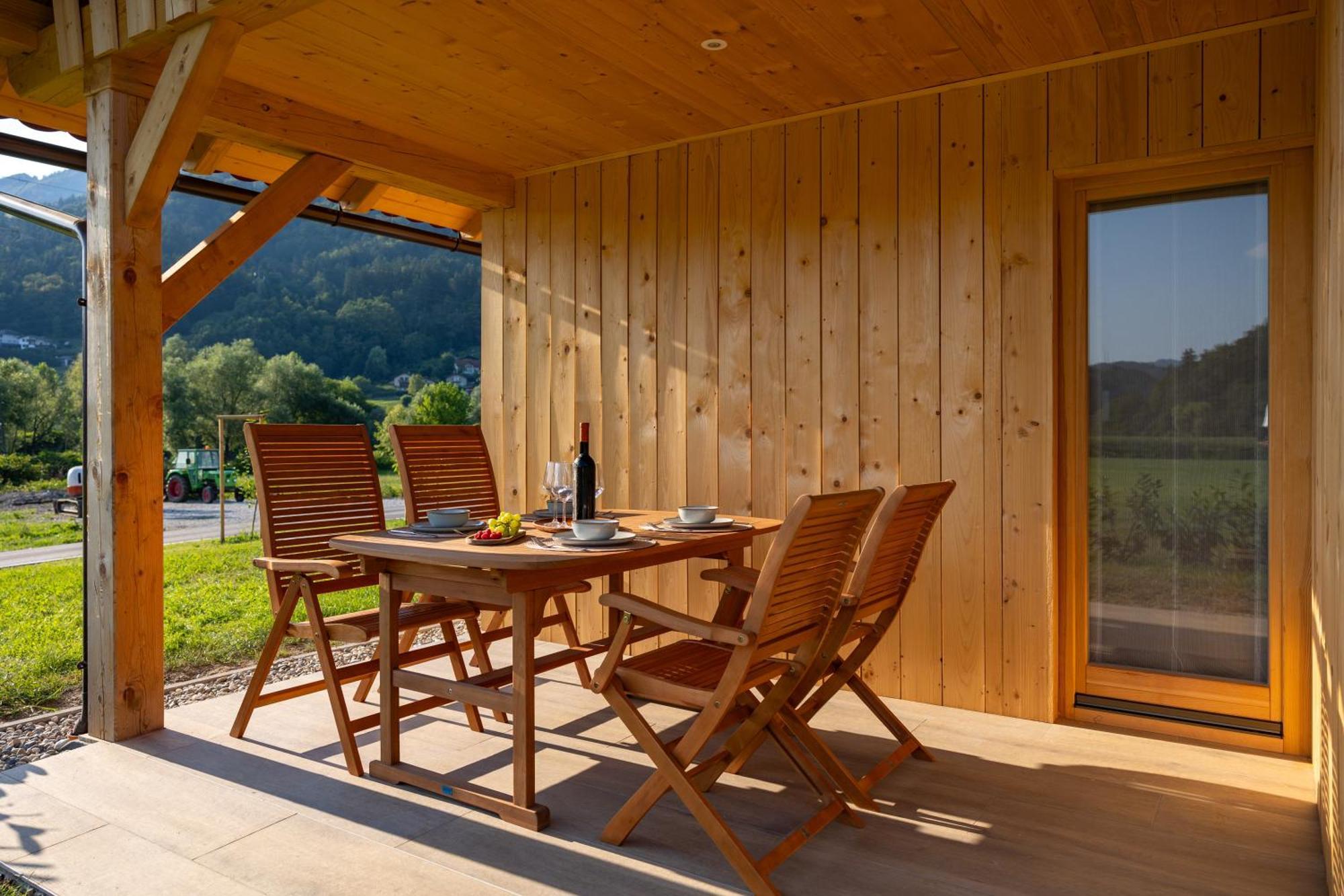 Martinova Izba - Family Bungalows Ласко Экстерьер фото