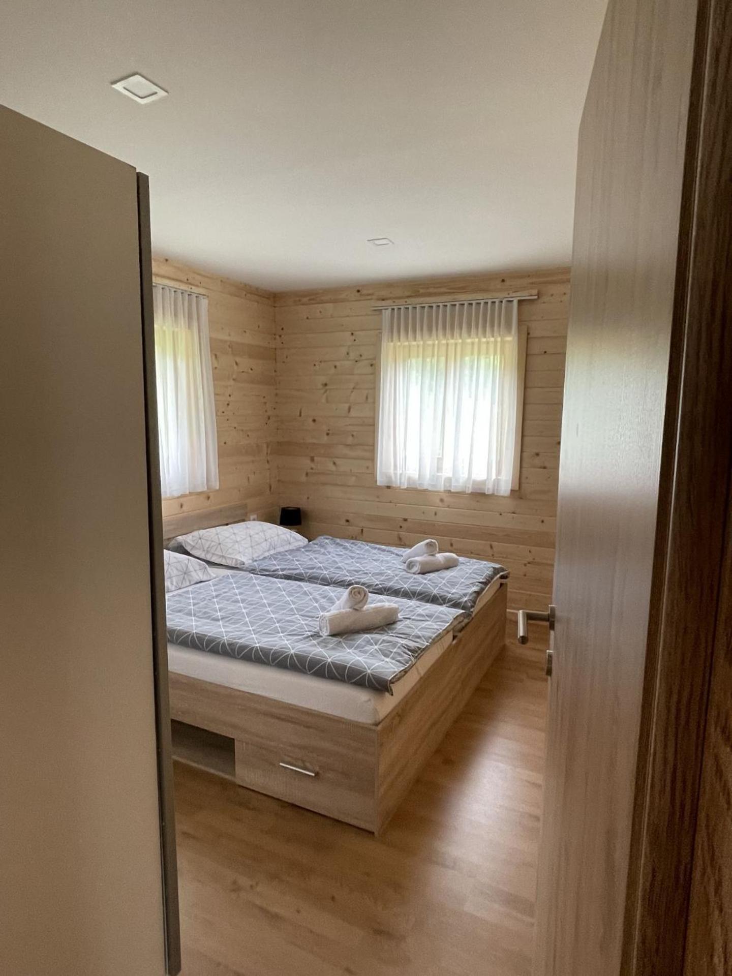 Martinova Izba - Family Bungalows Ласко Номер фото